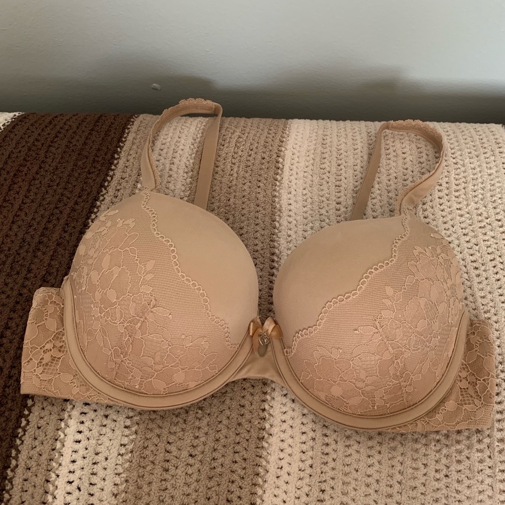Victoria’s Secret Perfect Shape Bra